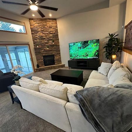 Inviting 3 Bed 2.5 Bath Townhome In Wadsworth المظهر الخارجي الصورة